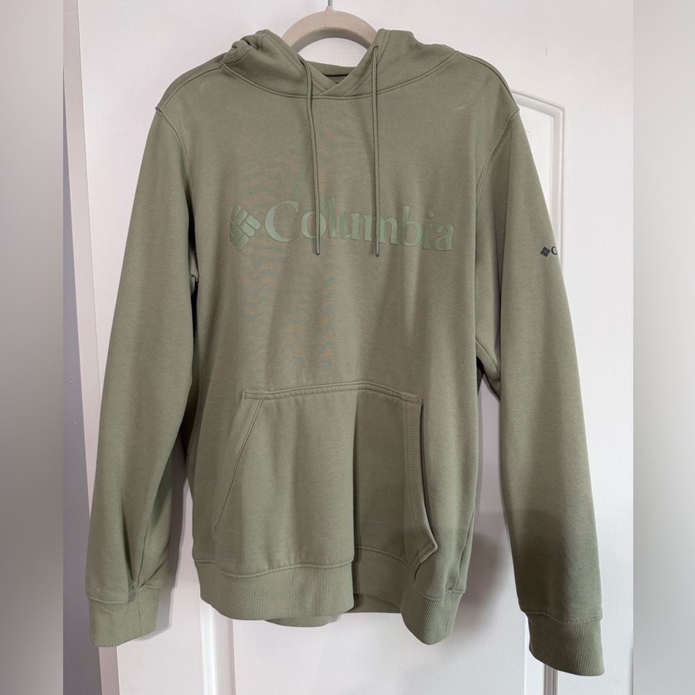 Columbia Men's Green Hoodie - Picture 2 of 4